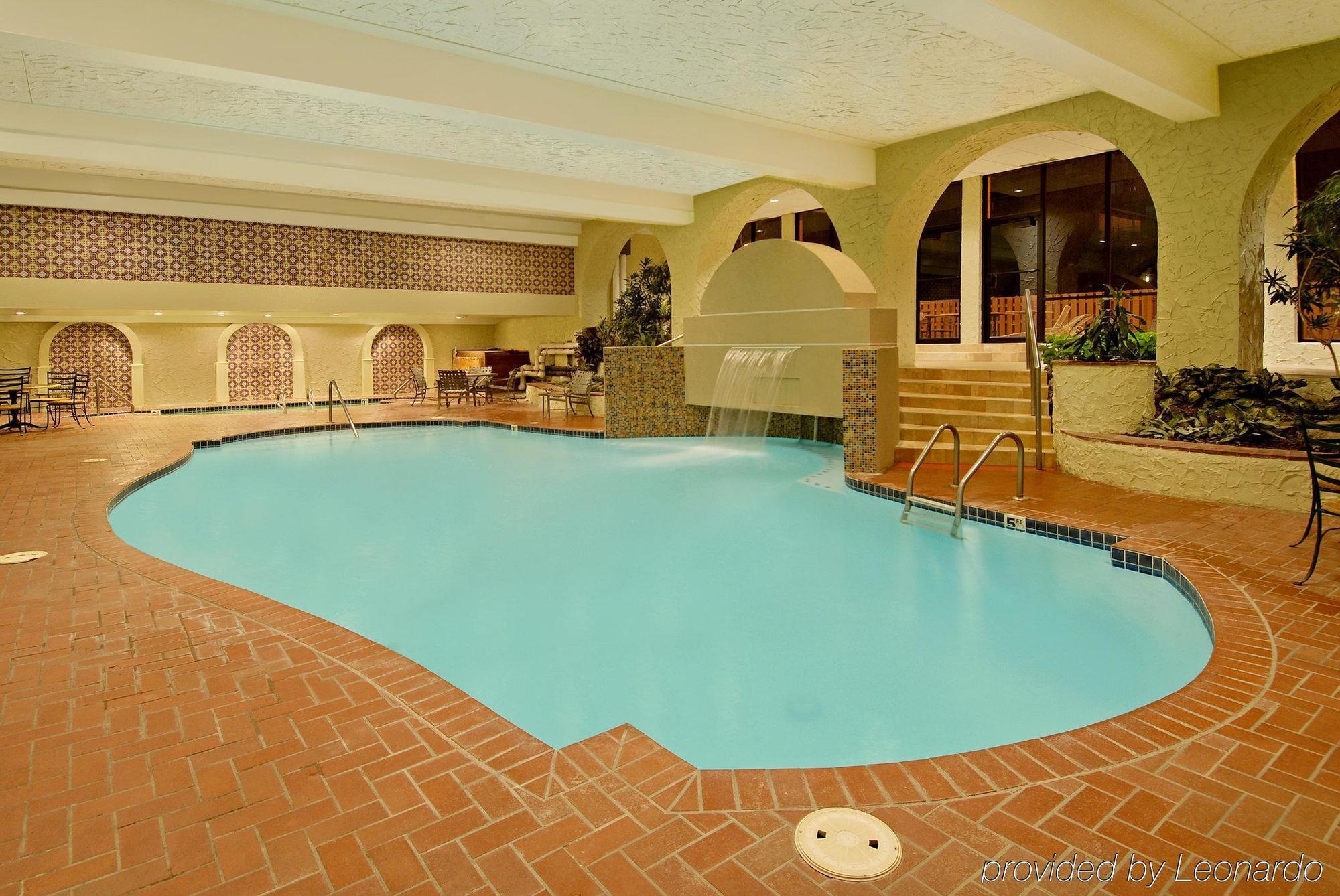 Aksarben Suites Trademark Collection By Wyndham Omaha Einrichtungen foto